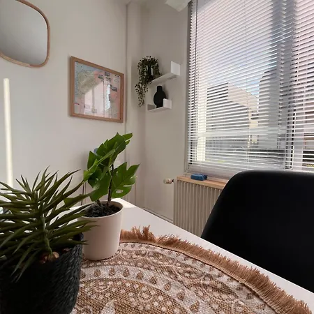 Apartment Hypercentre - 4 Pers - Parking Prive Bethune